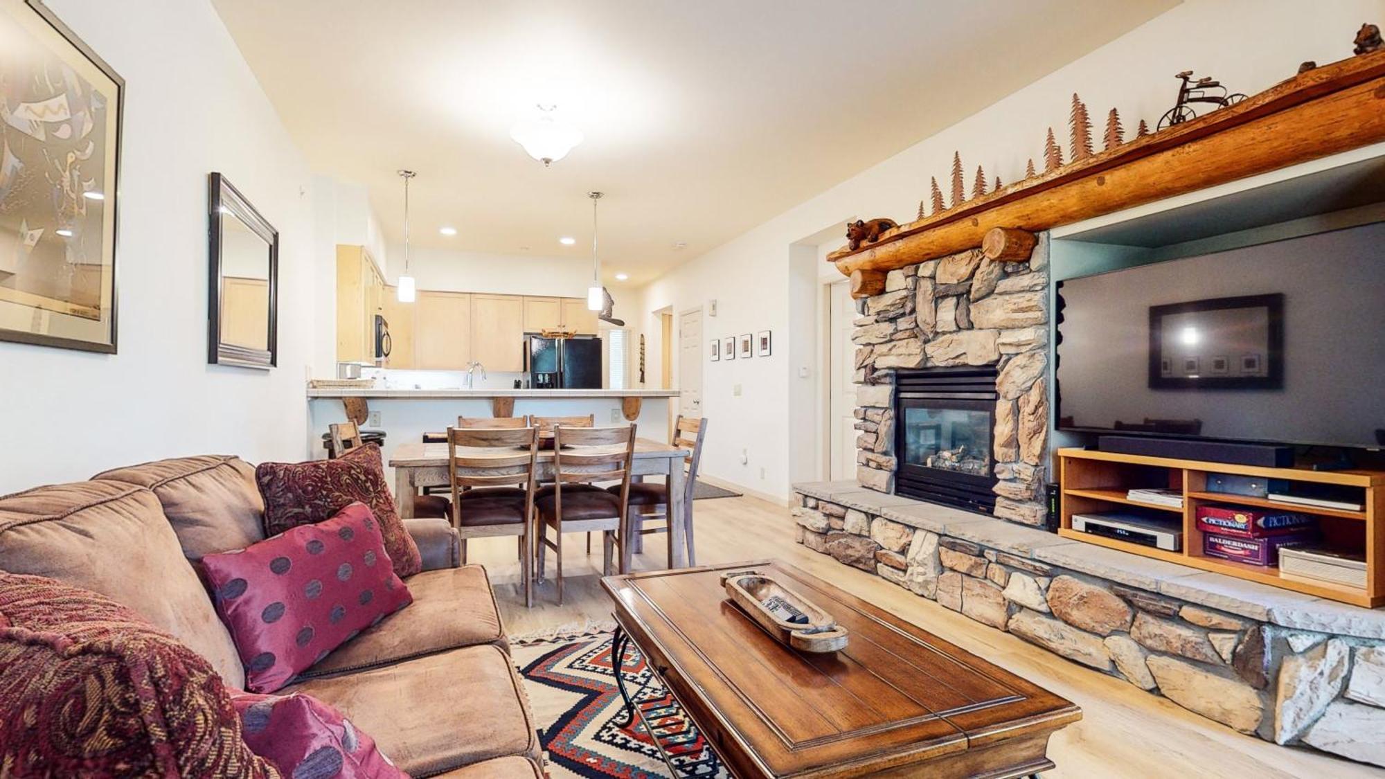 Mammoth Green 118 Located On Sierra Star Golf Course, Private Patio, Summer Pool Condo Μαμούθ Λέικς Εξωτερικό φωτογραφία